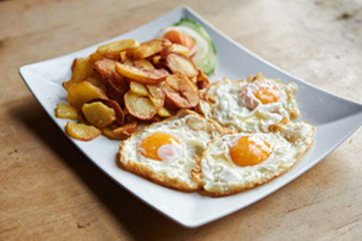 Drei gebratene Spiegeleier